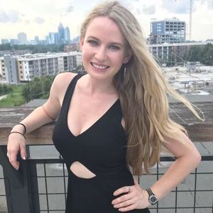 Meet your Posher, Stacy